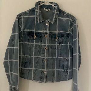 Tribal Frayed Hem Boxy Jean Jacket sz. S, (second)